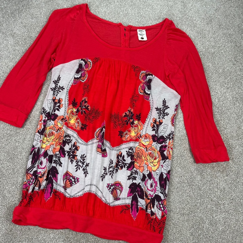 Free People Tunic Top Red Floral Butterfly 3/4 Sleeve‎ Bohemian Chic